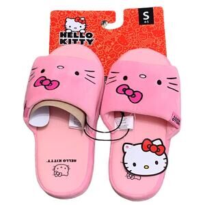 Hello Kitty Sanrio Fleece Slides Slippers NWT Womens Sz S (4-5) Pink Lightweight
